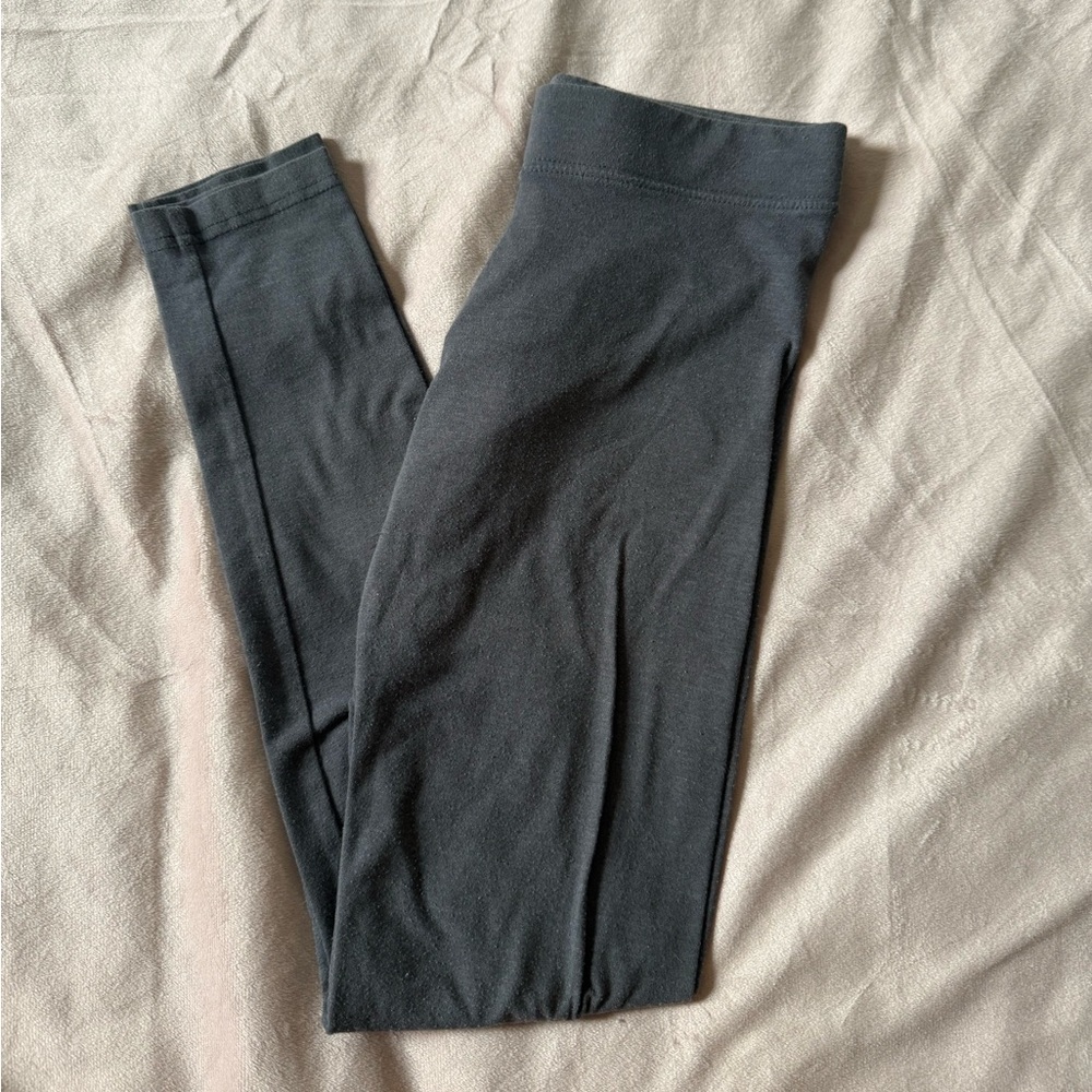 Grey leggings